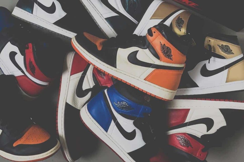 Fake air outlet jordan 1